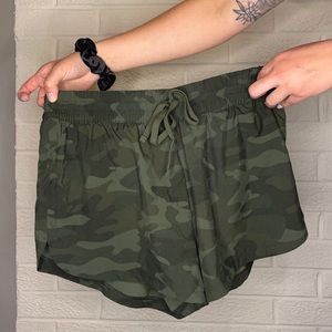 Women’s Medium Athletic Shorts